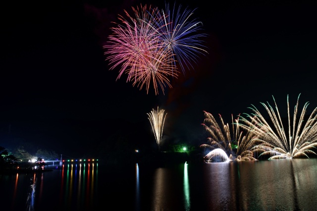 Shidahara Lake Fire Festival